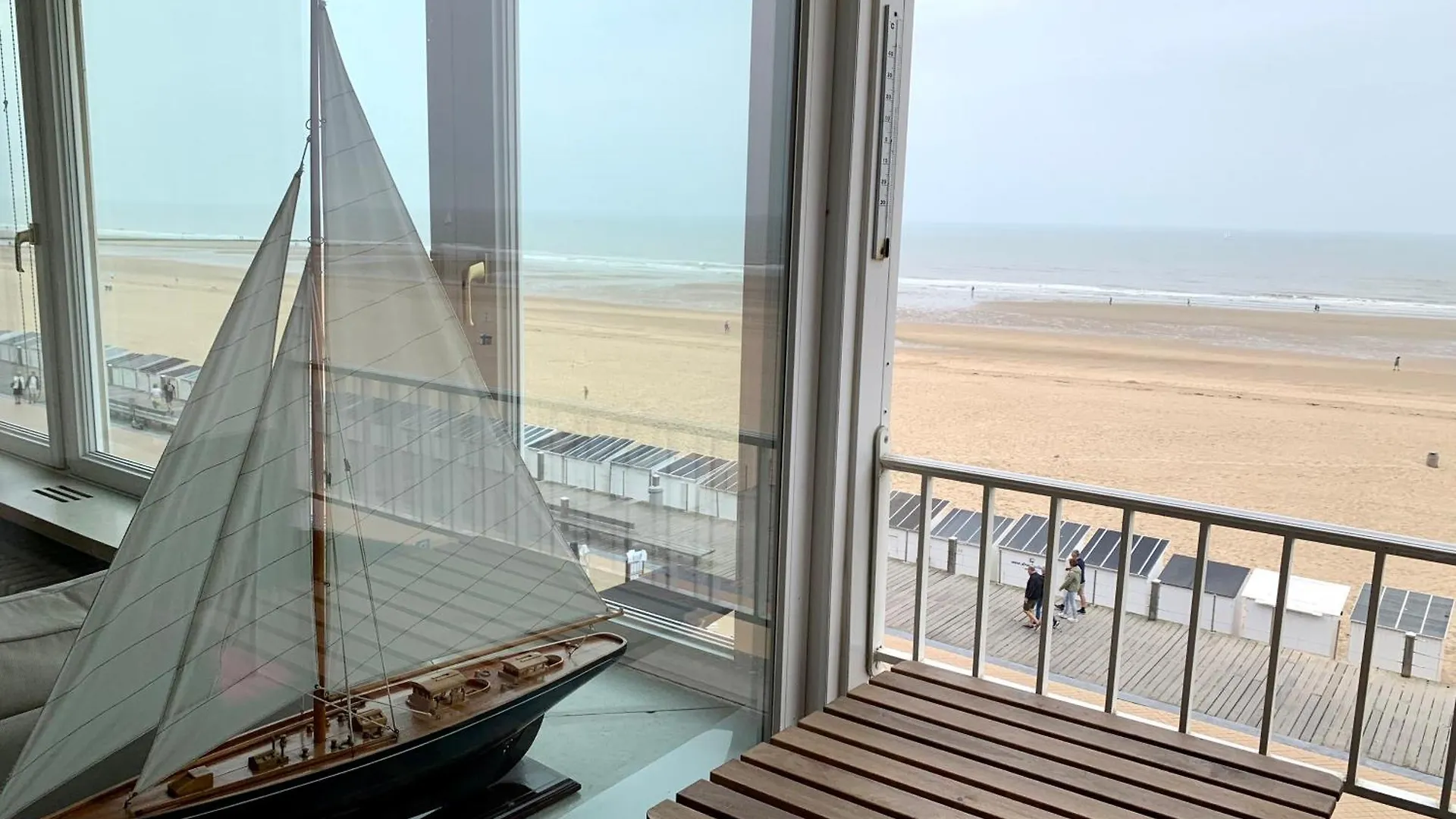 Daire Residentie Rapallo Oostende With Fantastic Sea View! Belçika